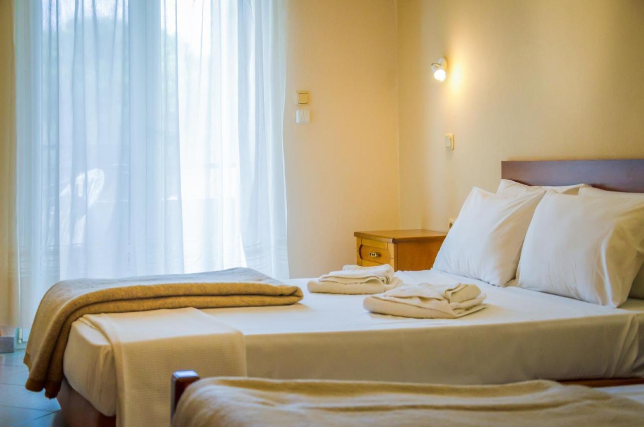 Filippos Hotel Szkála Rahoníu Kültér fotó